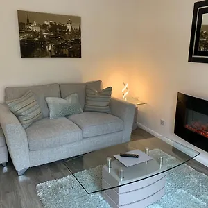 Luxury Centre Apartment